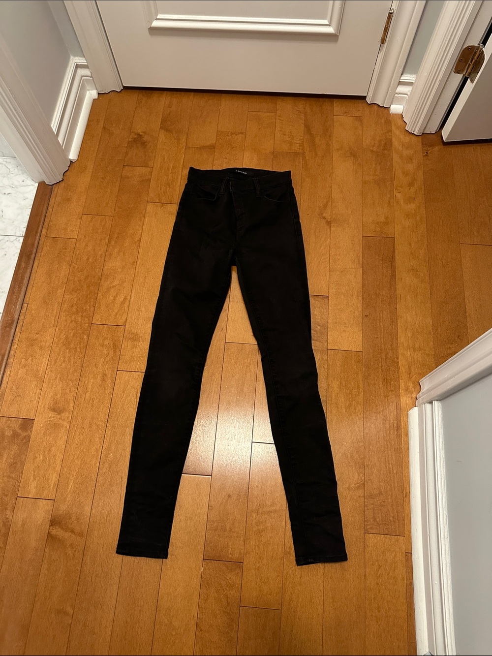 J Brands Black High-Rise Skinny Jeans for Women